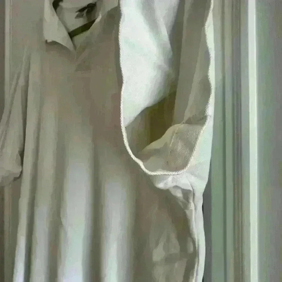 LL Bean. Mens XXL. White polo. - Picture 3 of 8